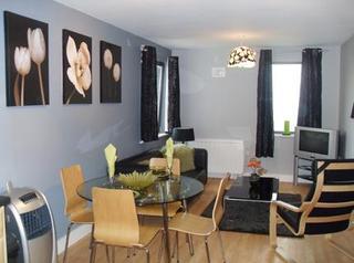 Cheltenham Luxury Apartments エクステリア 写真